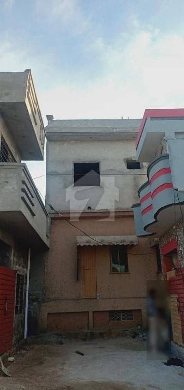 1125  Square Feet House In Adiala Road Is Available