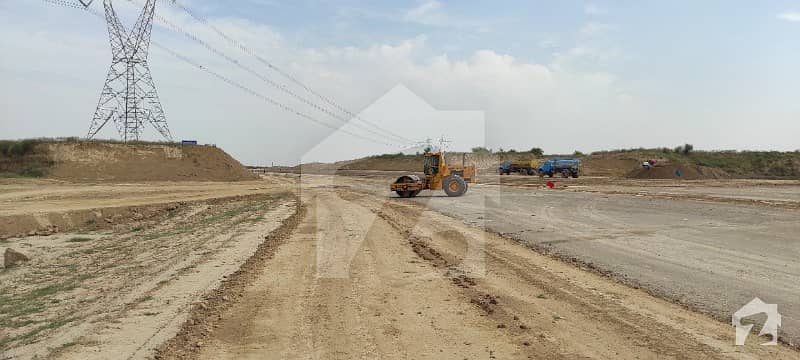 ایم پی سی ایچ ایس - بلاک جی ایم پی سی ایچ ایس ۔ ملٹی گارڈنز بی ۔ 17 اسلام آباد میں 5 مرلہ پلاٹ فائل 8 لاکھ میں برائے فروخت۔