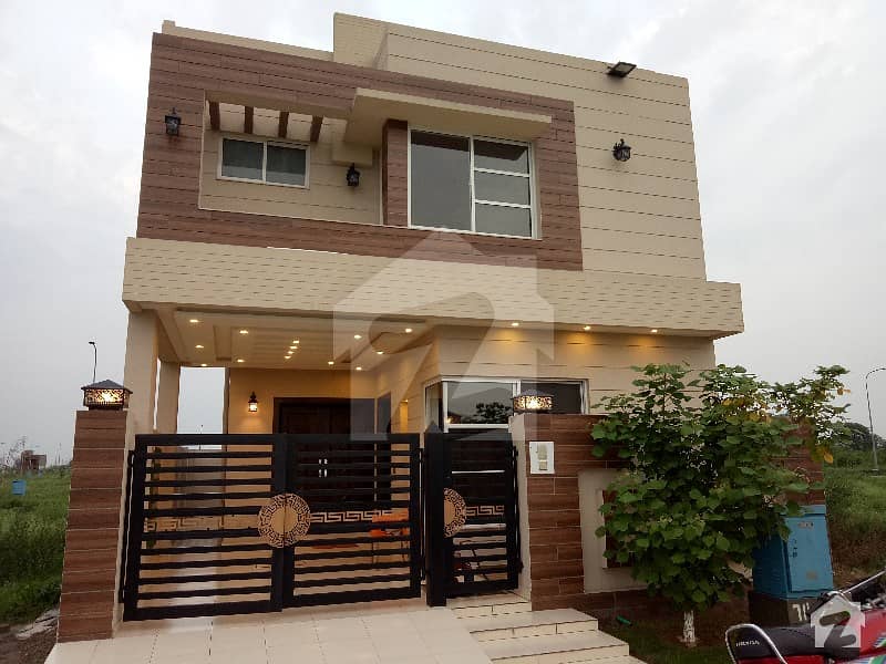 5 Marla Newly Build House Nearby Main Park In Dha Phase 7