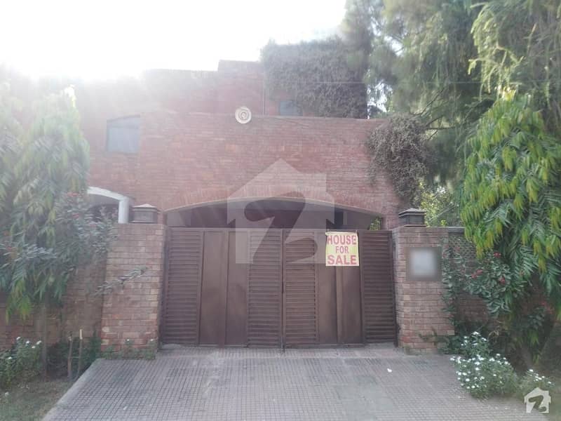 1 Kanal House Available For Sale In Johar Town