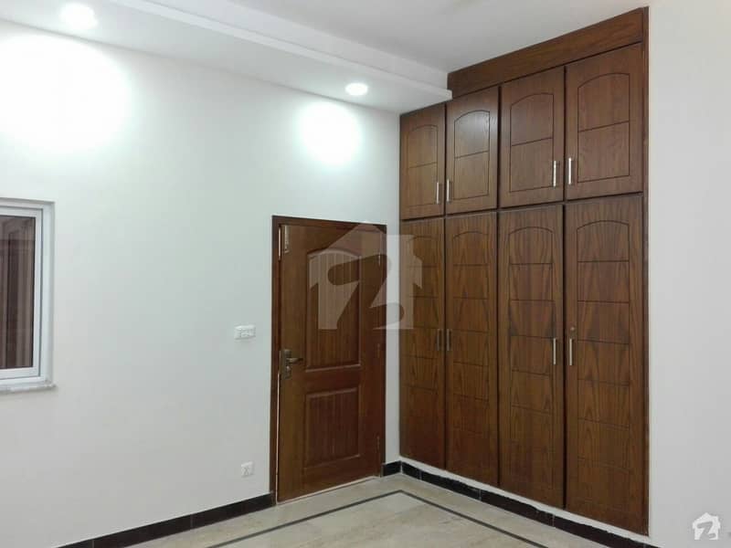 14 Marla Basement Portion Ideally Situated In D-12