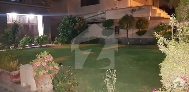 ڈی ایچ اے فیز 7 ڈی ایچ اے کراچی میں 7 کمروں کا 2 کنال مکان 15.5 کروڑ میں برائے فروخت۔ ڈی ایچ اے فیز 7 ڈی ایچ اے کراچی میں 7 کمروں کا 2 کنال مکان 15.5 کروڑ میں برائے فروخت۔