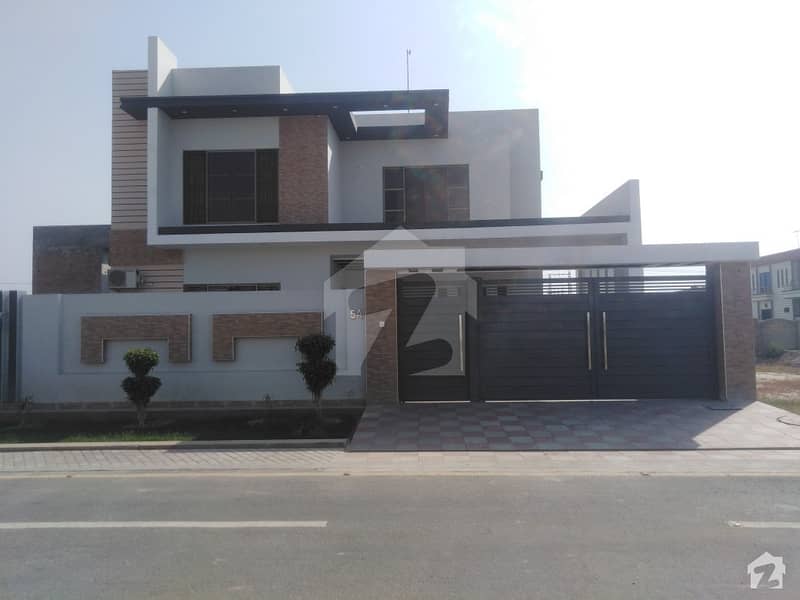 17.5 Marla House Available For Sale In Jhangi Wala Road