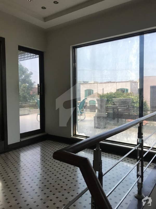 Spacious Upper Portion Is Available In Dha Defence For Rent