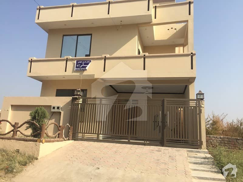 3200  Square Feet House In Jinnah Gardens Phase 1 For Rent At Good Location