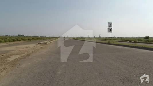 Superb Location Plot 212 In Good Price Near Park And Mosque Superb Location Plot 212 In Good Price Near Park And Mosque