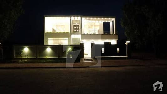 1 Kanal House In Bahria Town With Full Basement 1 Kanal House In Bahria Town With Full Basement