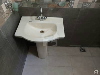 House In Lalazaar Garden Sized 5 Marla Is Available House In Lalazaar Garden Sized 5 Marla Is Available