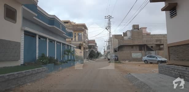 سعدی ٹاؤن سکیم 33 کراچی میں 5 مرلہ رہائشی پلاٹ 70 لاکھ میں برائے فروخت۔
