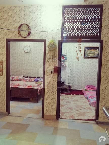 سمن آباد لاہور میں 3 کمروں کا 2 مرلہ مکان 67 لاکھ میں برائے فروخت۔