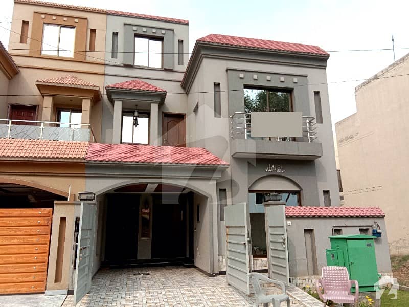 5 Marla Outstanding House With Modern Premium Designed In Bahria Town Sector D Lahore