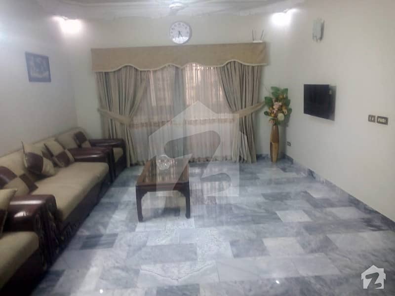 Good 3000  Square Feet Flat For Rent In Frere Town
