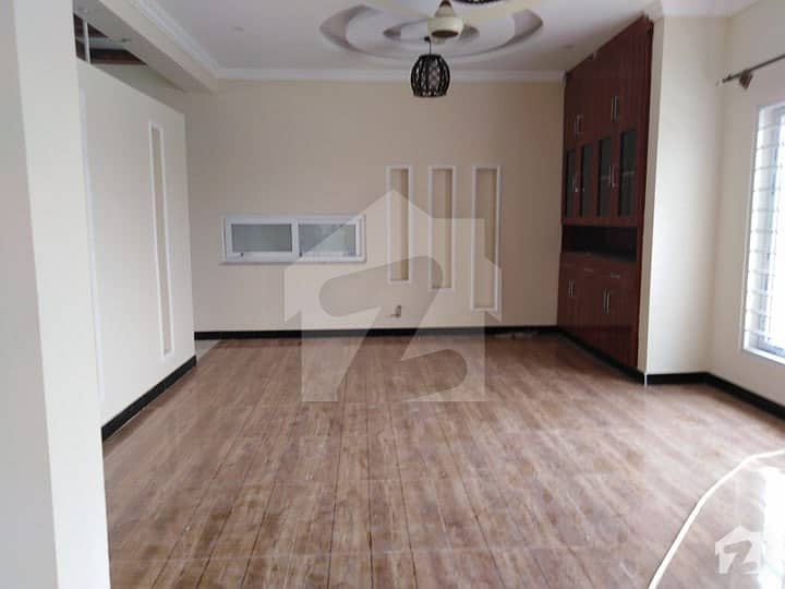 Upper Portion For Rent 40x80 Block B In B17 Islamabad