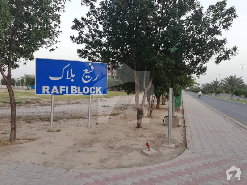 Ideal Location Main Bouleard 10 Marla Plot For Sale In Rafi Block Sector E Bahria Town Lahore