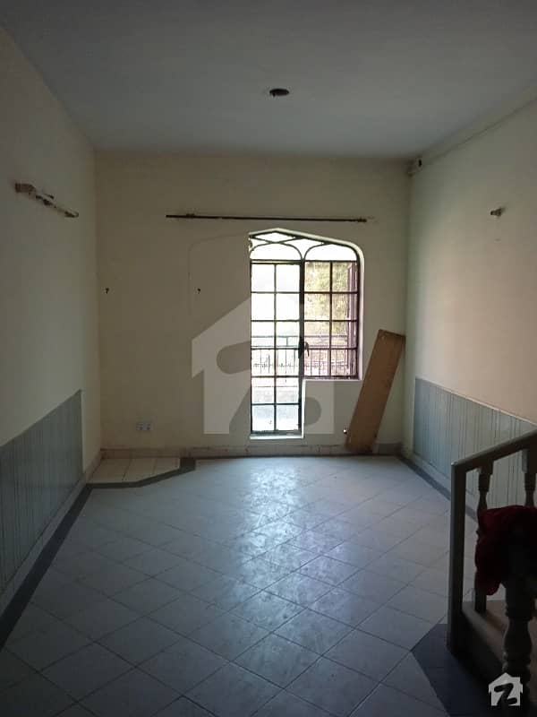 5 Marla House For Sale In Johar Town 17 Years Old Park Facing