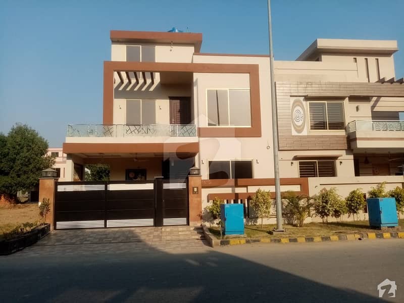 House Sized 2250 Square Feet Is Available For Sale In Citi Housing Society