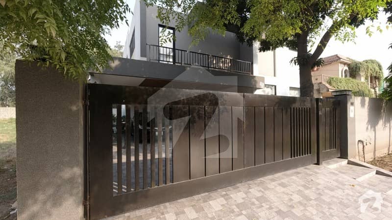 1 Kanal House For Sale In Phase 4 Dha With Swimming Pool 1 Kanal House For Sale In Phase 4 Dha With Swimming Pool