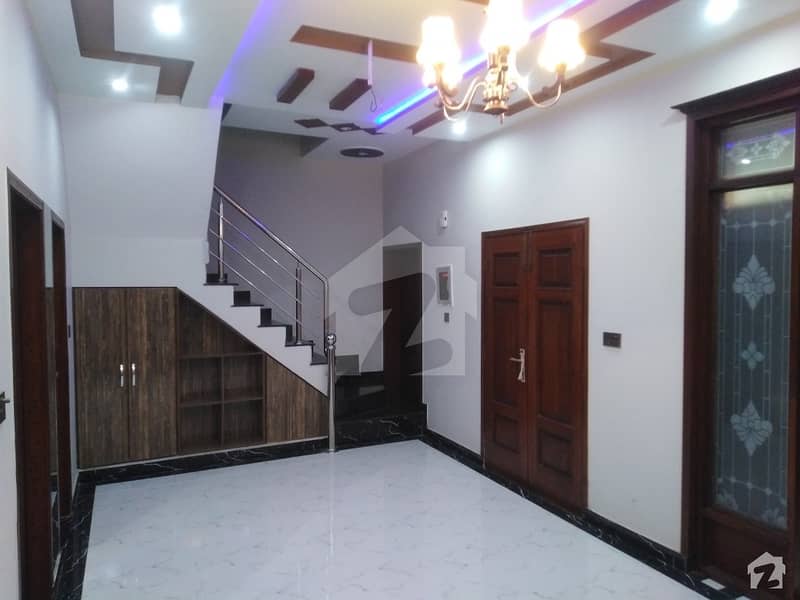 ایڈن بلیوارڈ ایڈن لاہور میں 5 کمروں کا 5 مرلہ مکان 1.15 کروڑ میں برائے فروخت۔