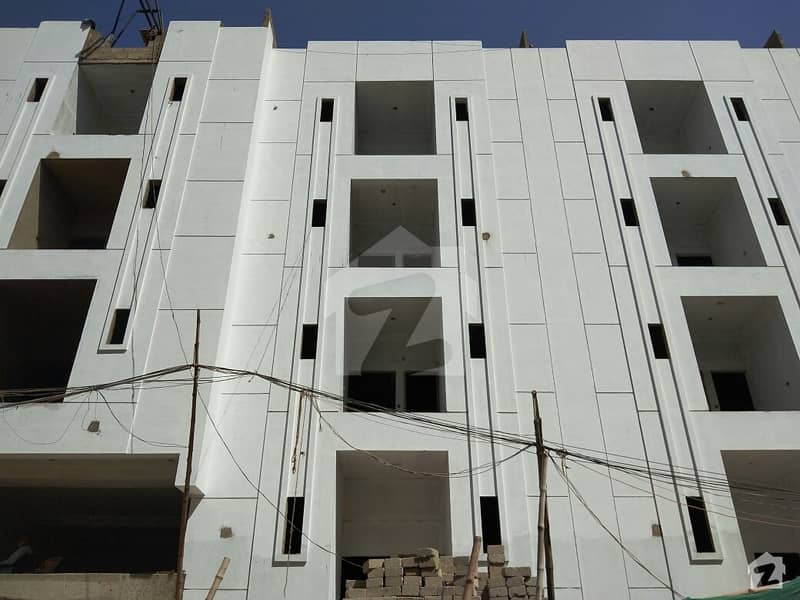 1444  Square Feet Flat Available For Sale In Jamshed Town