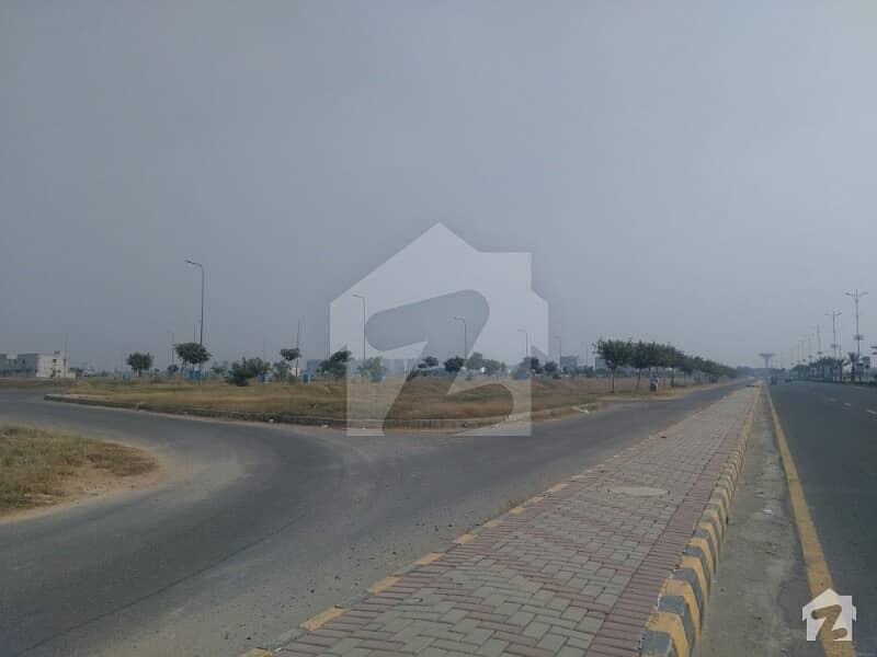A Hot Location In S Block Plot For Sale