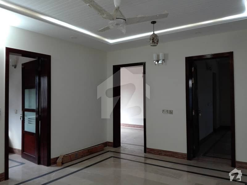 10 Marla Lower Portion Up For Rent In Bahria Town