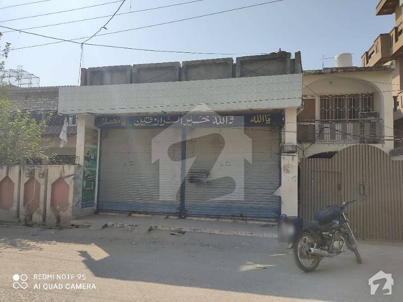 In Zeeshan Colony House Sized 2250  Square Feet For Sale