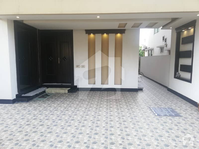 10 Marla Beautiful Lower Portion In Hot Location For Rent In Bahria Town Lahore