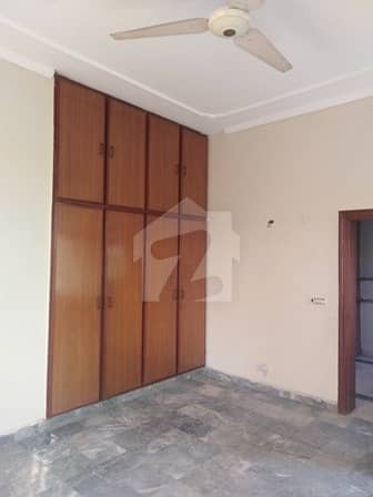 Kanal Lower Portion Is Available For Rent In DHA Phase 3 Near To McDonald