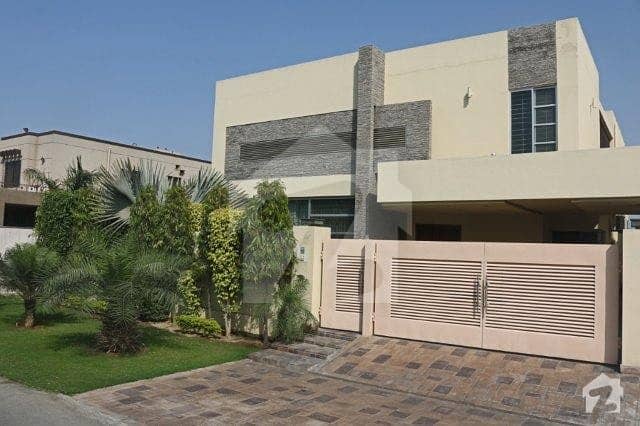 1 Kanal Stunning Bungalow Is Available For Rent In Phase V DHA