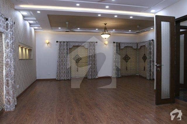 1 Kanal House With AC Curtains Installed For Rent In Phase 4