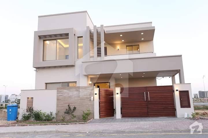 بحریہ ٹاؤن کراچی کراچی میں 5 کمروں کا 11 مرلہ مکان 1.85 کروڑ میں برائے فروخت۔