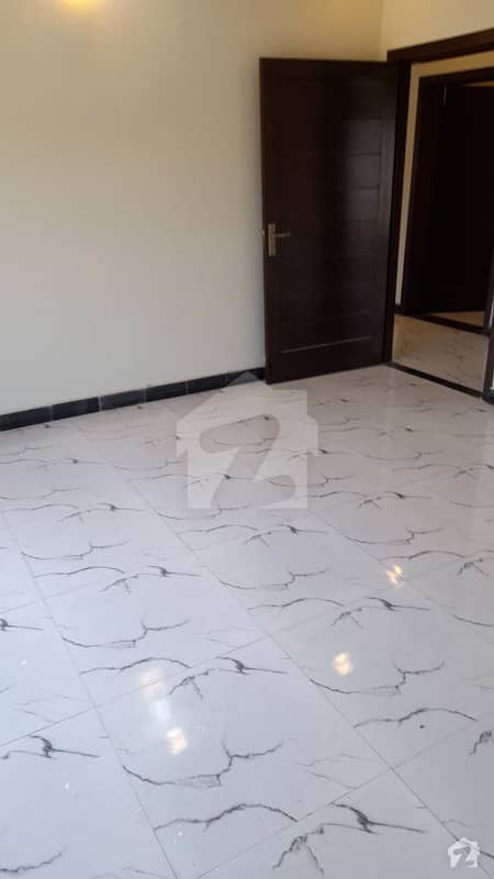16 Marla House Available For Sale In Block I 16 Marla House Available For Sale In Block I
