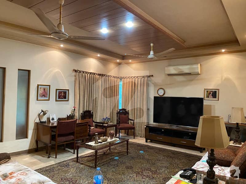 1 Kanal House For Sale Like New In Dha Phase 3 W Block 1 Kanal House For Sale Like New In Dha Phase 3 W Block