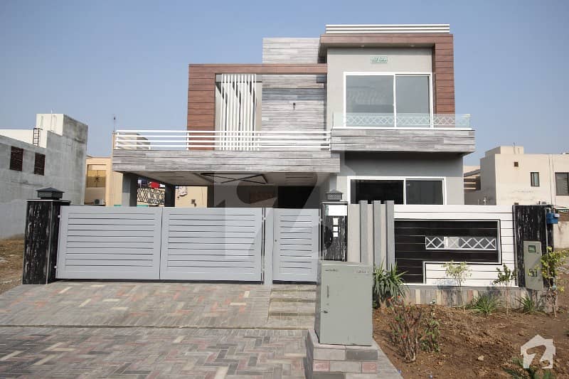10 MARLA HOUSE FOR SALE IN DHA PHASE 7