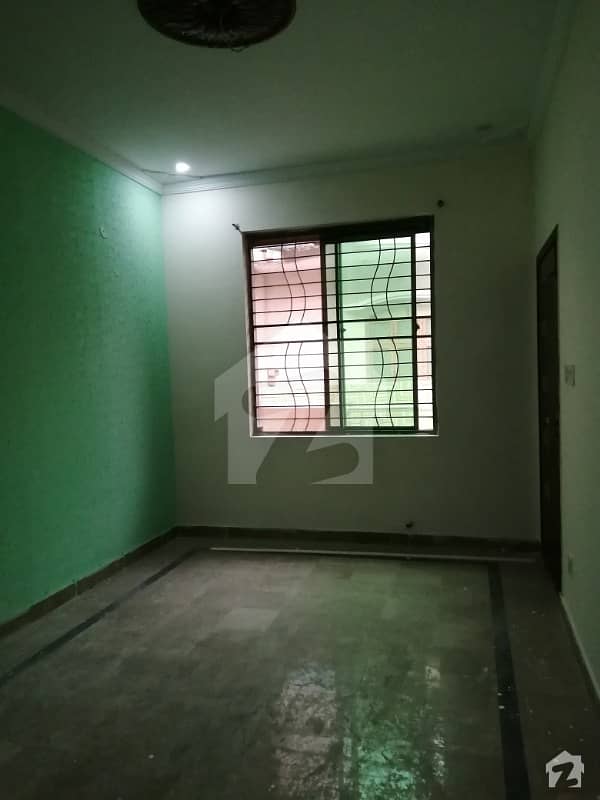 5 Marla Upper Portion With Roof In A2 Township Lahore