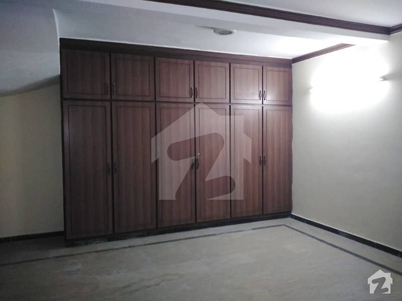 10 Marla Independent House Is Available Fro Rent In DHA Phase 5 Block D