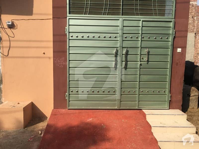 فیصل آباد روڈ شیخوپورہ میں 2 کمروں کا 3 مرلہ مکان 26.5 لاکھ میں برائے فروخت۔