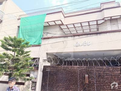 گلریز ہاؤسنگ سکیم راولپنڈی میں 4 کمروں کا 10 مرلہ مکان 2.1 کروڑ میں برائے فروخت۔ گلریز ہاؤسنگ سکیم راولپنڈی میں 4 کمروں کا 10 مرلہ مکان 2.1 کروڑ میں برائے فروخت۔