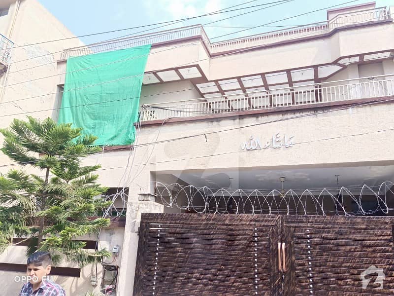 گلریز ہاؤسنگ سکیم راولپنڈی میں 4 کمروں کا 10 مرلہ مکان 2.1 کروڑ میں برائے فروخت۔ گلریز ہاؤسنگ سکیم راولپنڈی میں 4 کمروں کا 10 مرلہ مکان 2.1 کروڑ میں برائے فروخت۔