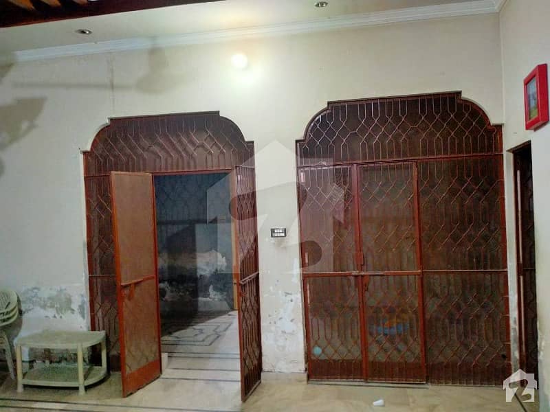 گجر پورہ لاہور میں 4 کمروں کا 6 مرلہ مکان 90 لاکھ میں برائے فروخت۔