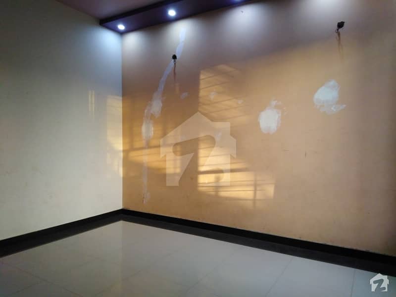 200 Square Yards Upper Portion Is Available For Sale In Gulshan-e-Iqbal Town