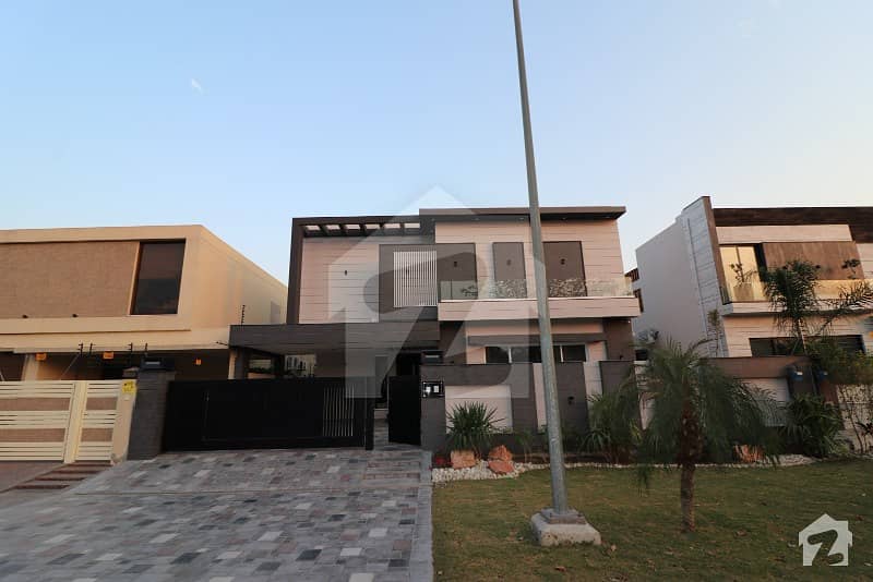 1 Kanal Luxurious House Is Available For Rent In Phase 4 block Ff