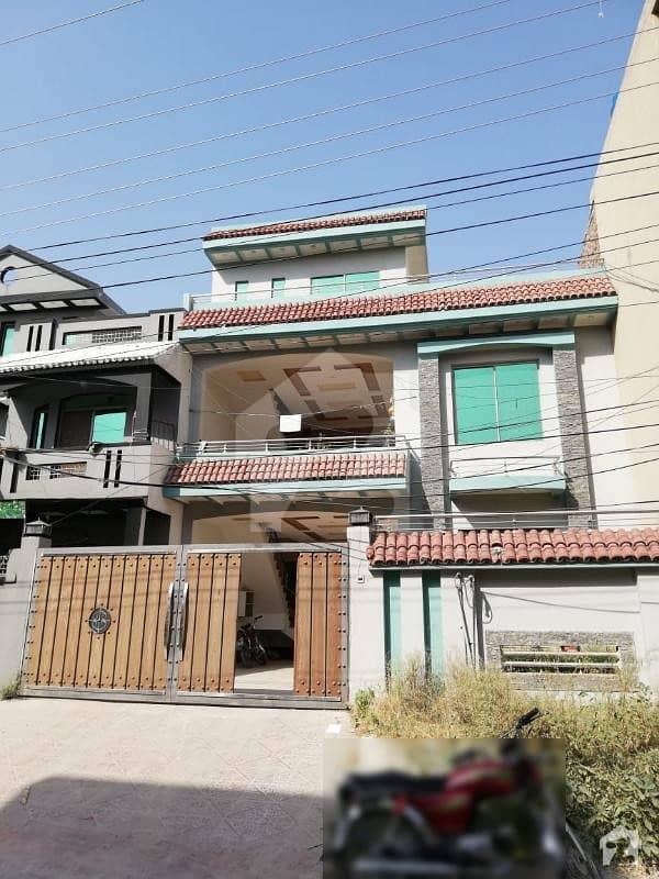 شلے ویلی راولپنڈی میں 6 کمروں کا 10 مرلہ مکان 2.3 کروڑ میں برائے فروخت۔