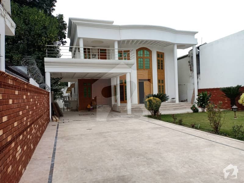 Luxury House On Prime Location Available For Rent In Islamabad