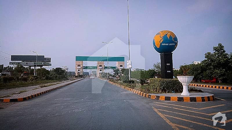 7 Marla Plot For Sale In Sblock Lahore Motorway City