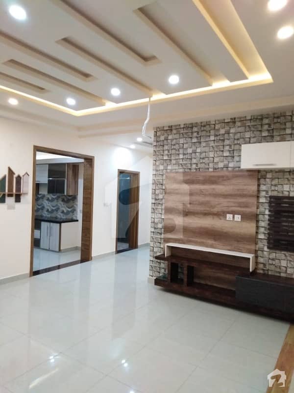 1 Kanal Commercial Building For Rent In Peoples Colony No. 1