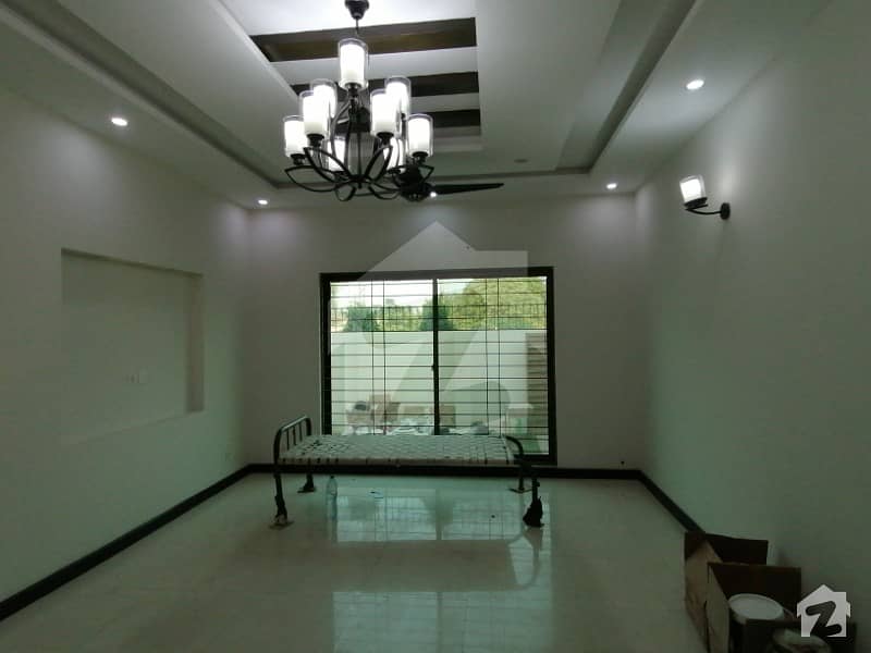 Dha 10 Marla New Excellent Corner Bungalow With Basement For Rent In Phase 4