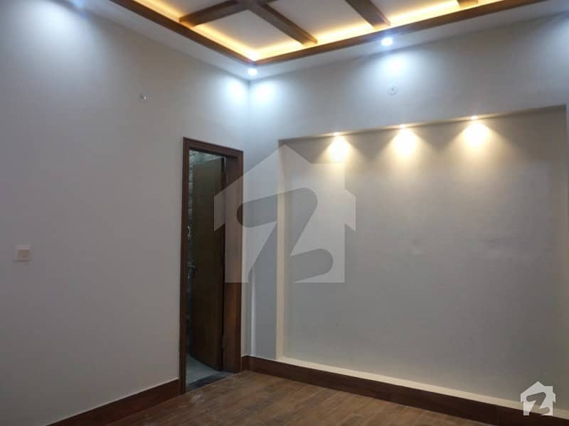 5 Marla Upper Portion For Rent In Paragon City