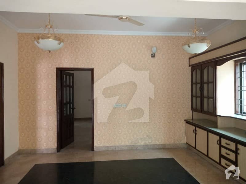 Luxury 1 Kanal House For Rent In Dha Phase 4