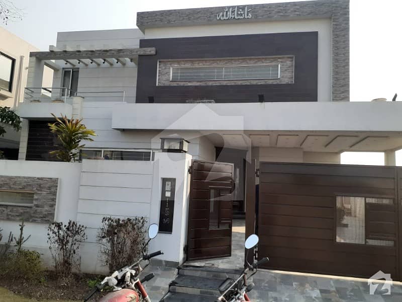 1 Kanal Luxurious House Is Available For Rent In Phase 6 Block B